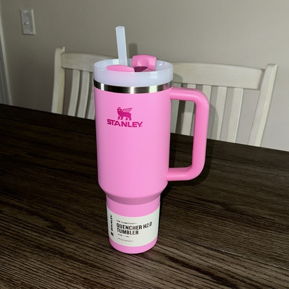 Stanley 40oz. Quencher H2.0 FlowState Tumbler - Picture 7 of 7